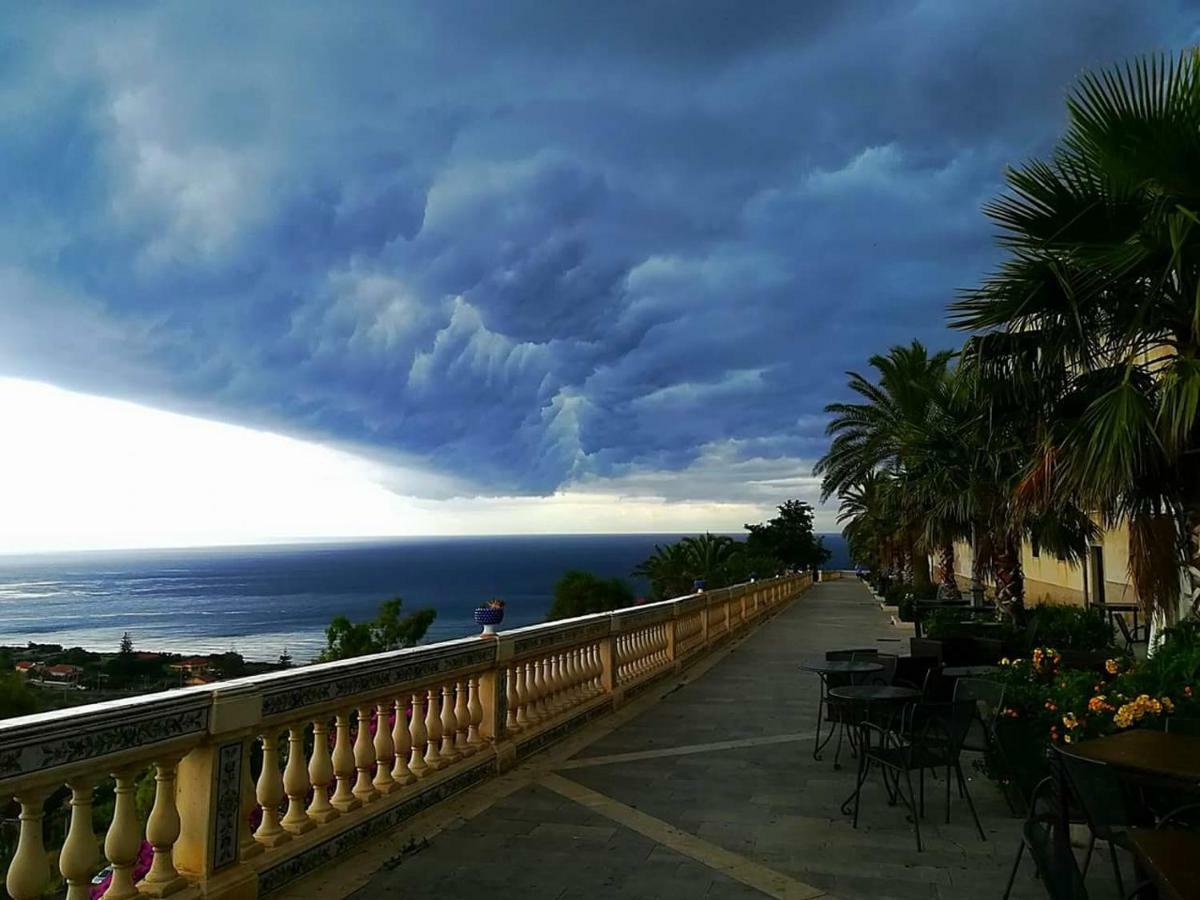 Casa Vacanze Fede Santo Stefano di Camastra Exteriér fotografie